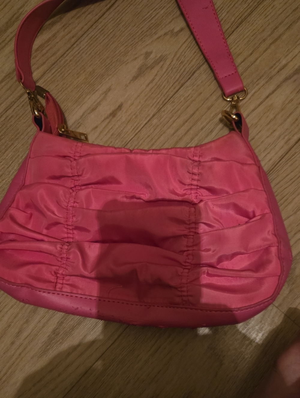 Women's Pink Shoulder Bag - Stylish Everyday Carry